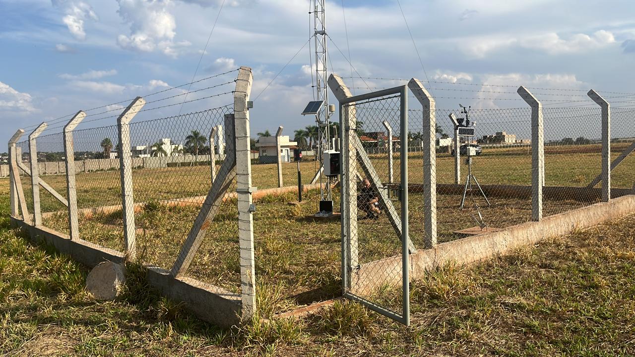 Estação meteorológica em Frutal, MG