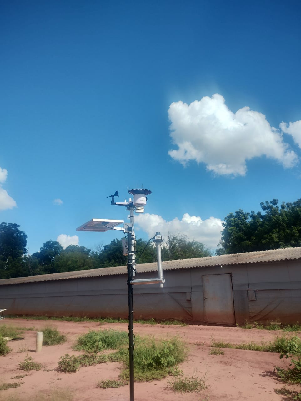 Estação meteorológica em Prata, MG